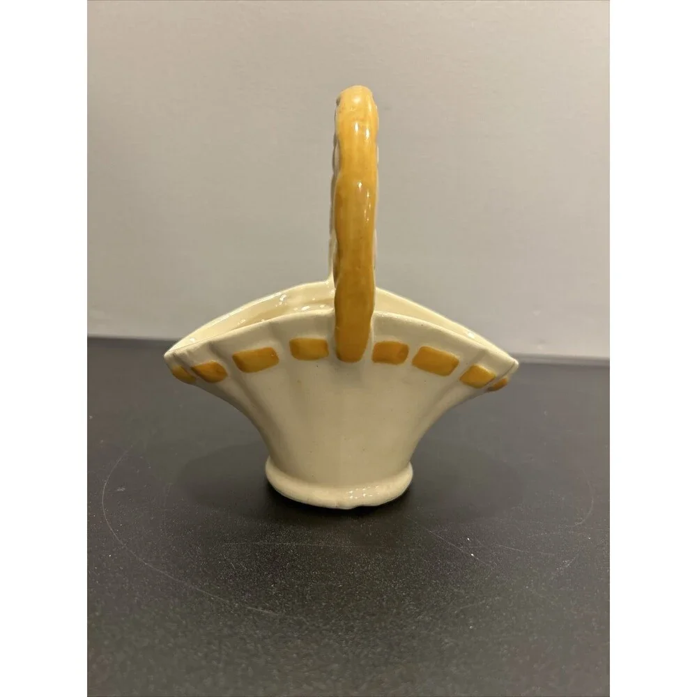 Vintage Shawnee USA Ceramic Basket #640 Hand Painted Flower Candy Dish